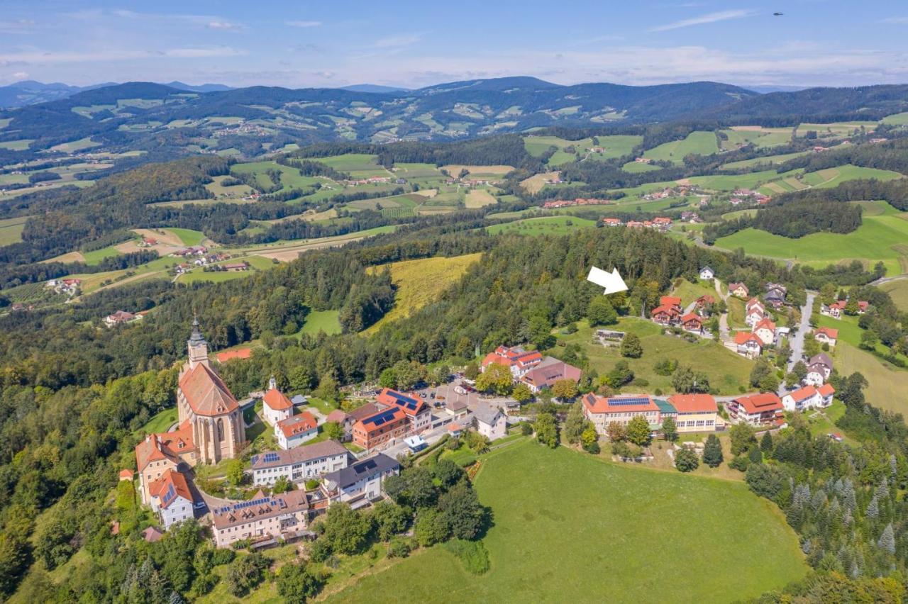Bergchalet Am Waldrand - Pool, Sauna & Kamin Pöllauberg Zewnętrze zdjęcie